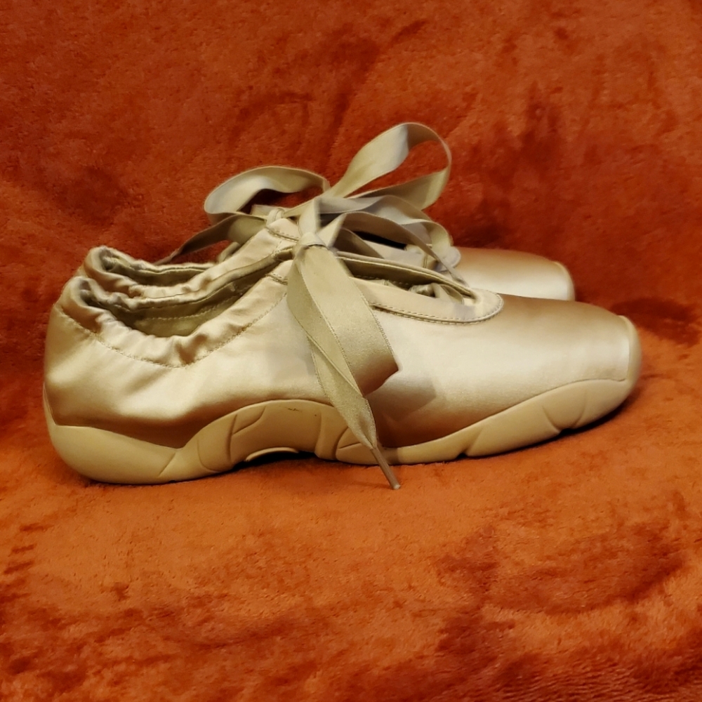 JW PEI FLAVIA GOLD BALLET SNEAKERS - Picture 2 of 6